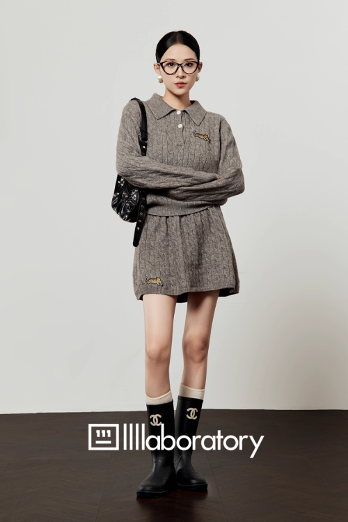 Cable Half-Button Knit Top / Mini Skirt