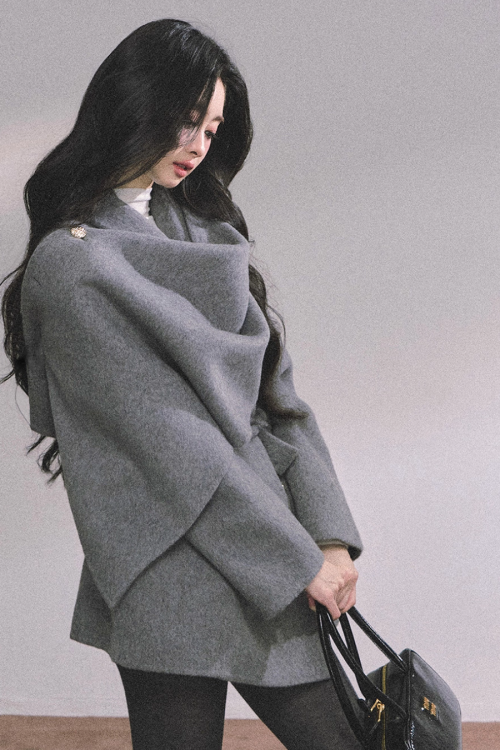 Cape Wool Short Coat