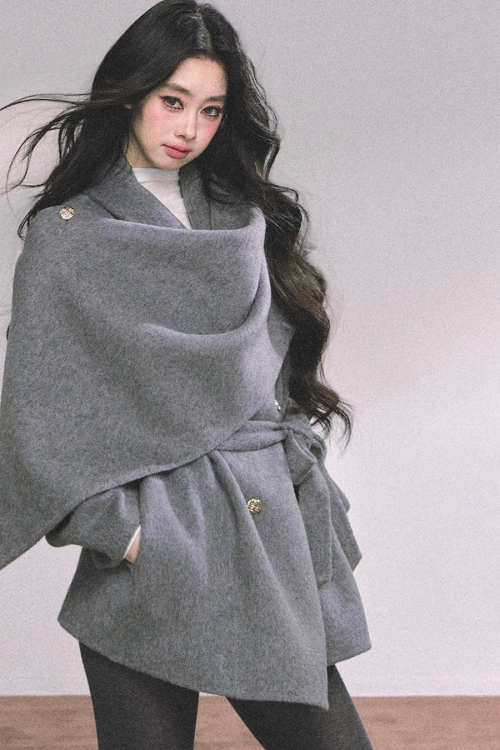 Cape Wool Short Coat