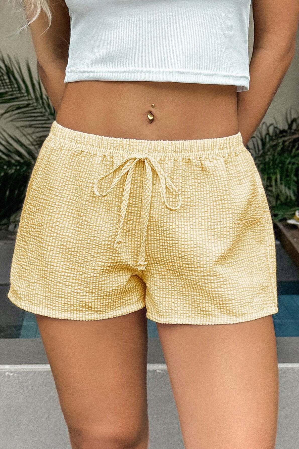 Casual Solid Plaid Belted Shorts Casual Solid Plaid Belted Shorts