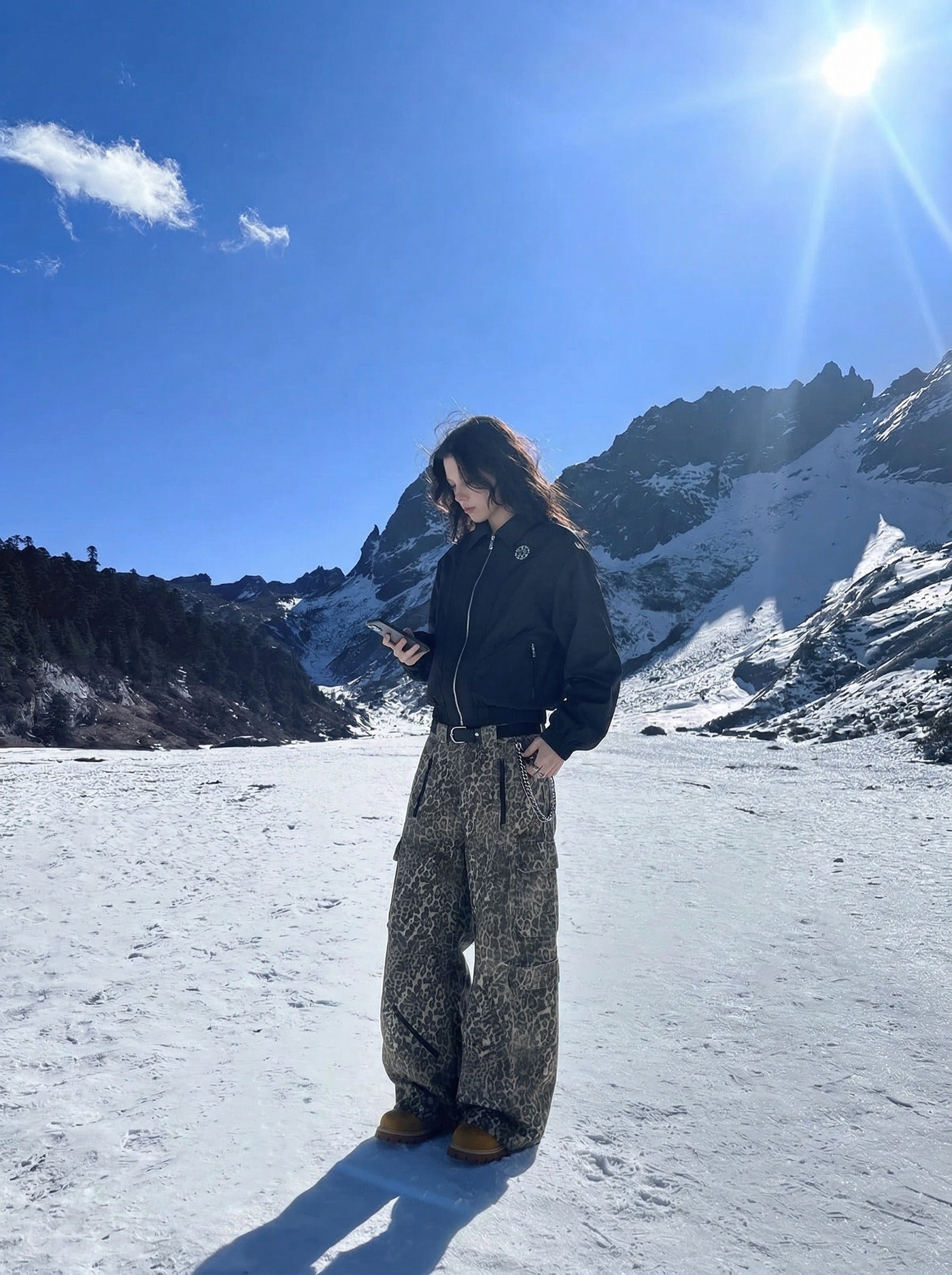 Chic Bomber Jacket - Relaxed Fit