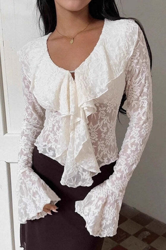 Chic Design White Lace Flare Sleeve Blouse