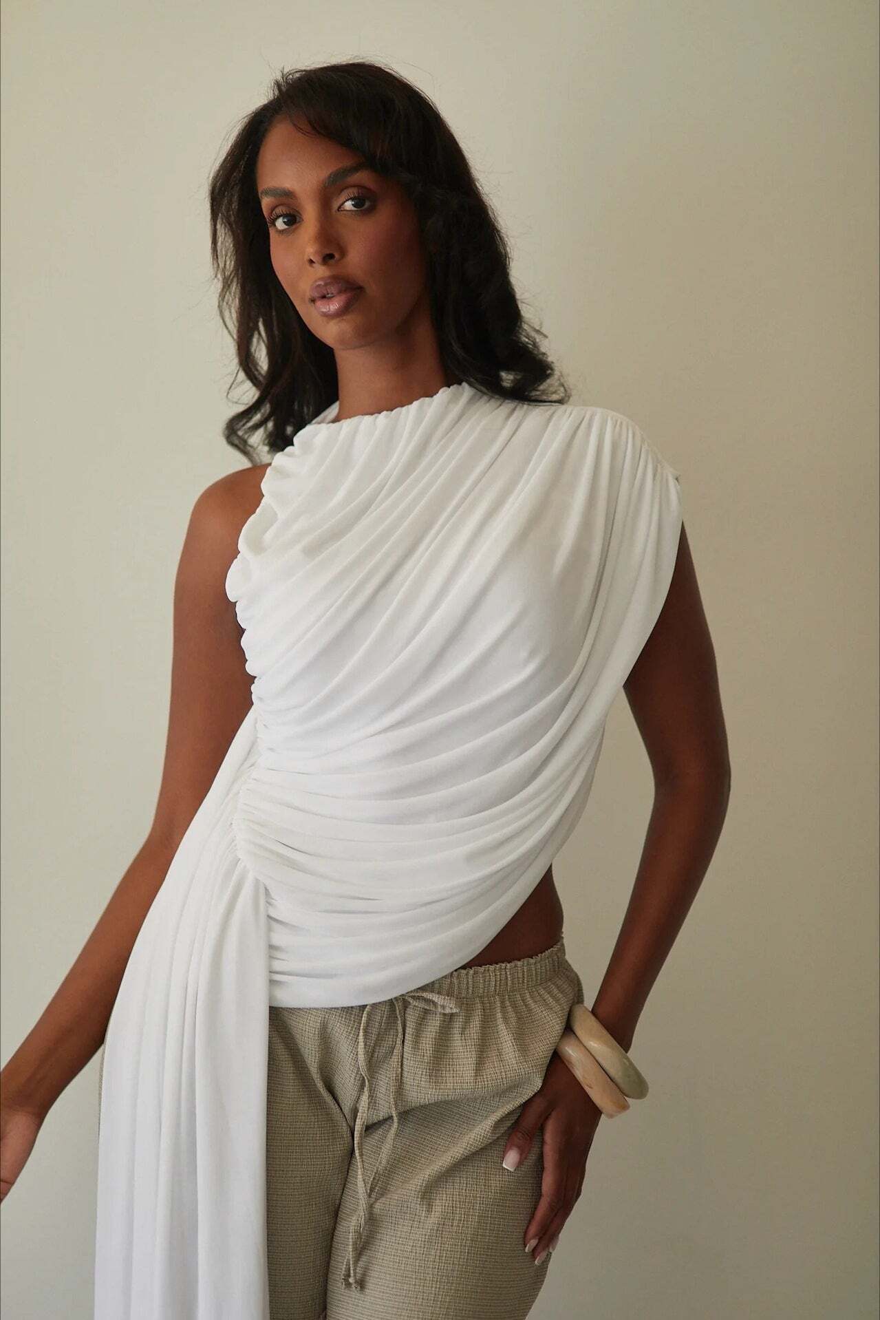 Chic Irregular Solid Ruched Sleeveless Blouse