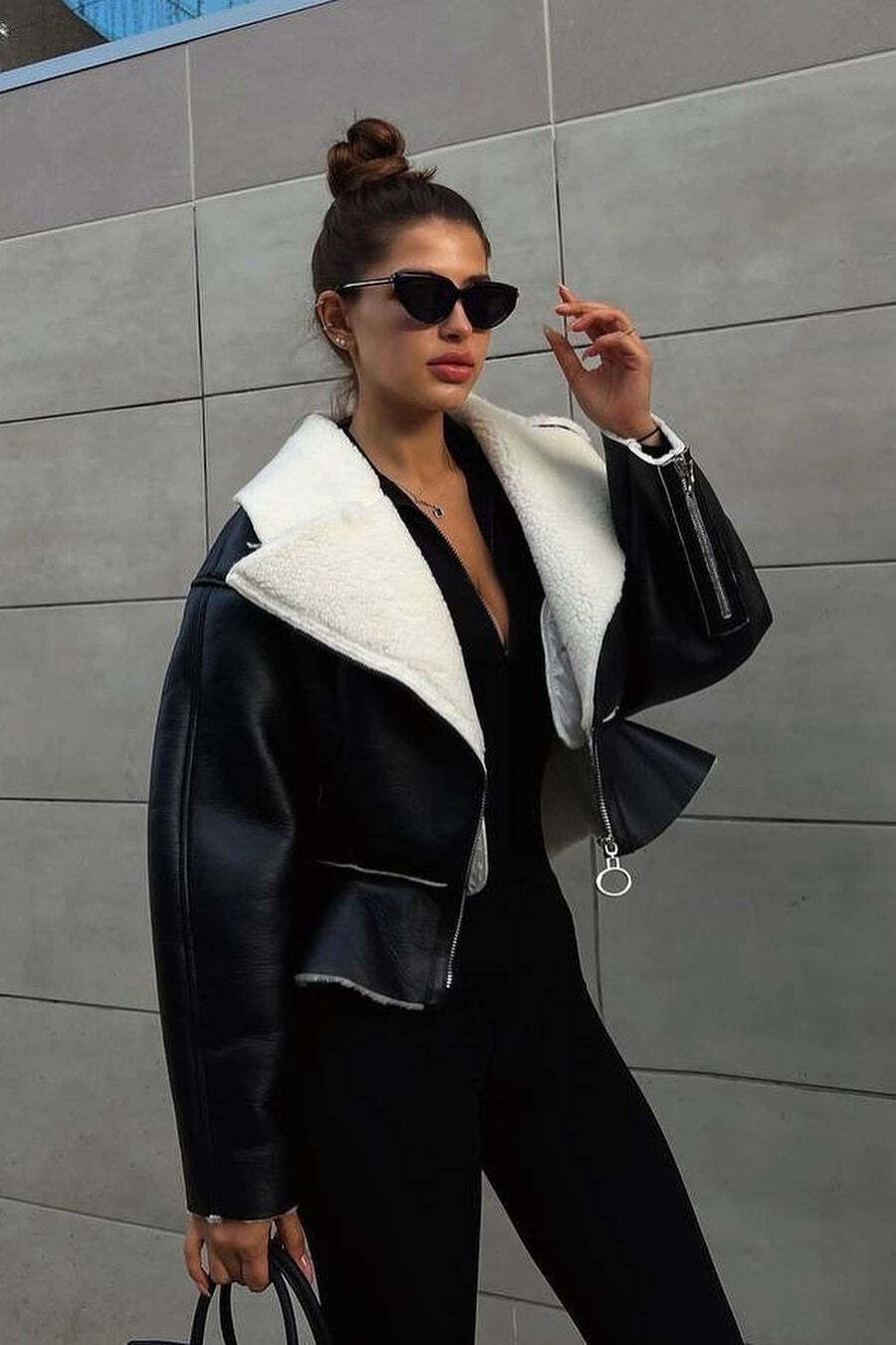 Chic Odd Zip Leather Fur Pieced Coat Chic Odd Zip Leather Fur Pieced Coat