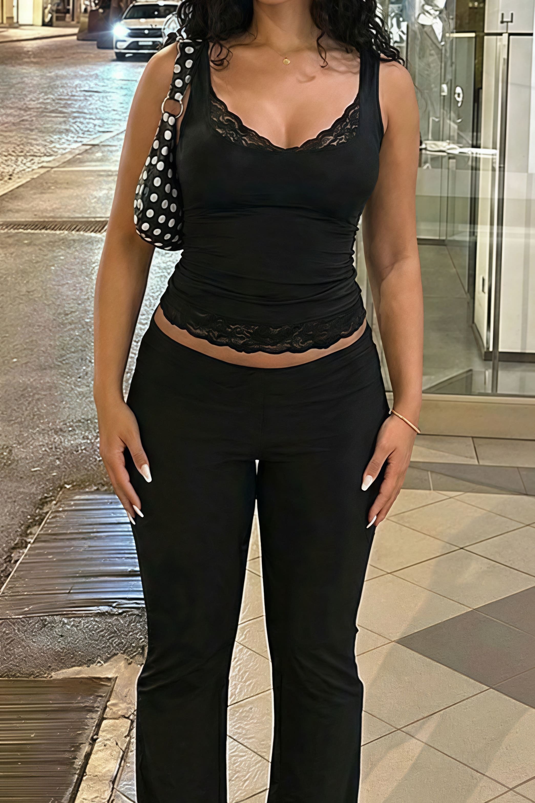 Chic Sexy Solid Lace Trim Cami Top Chic Sexy Solid Lace Trim Cami Top