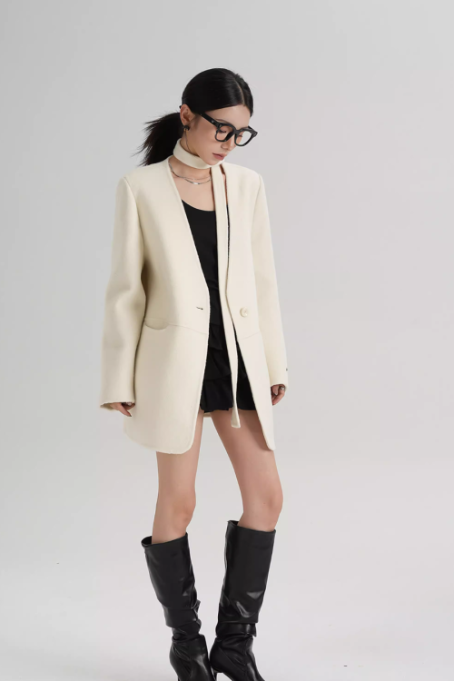 Collarless Wool Coat with Choker