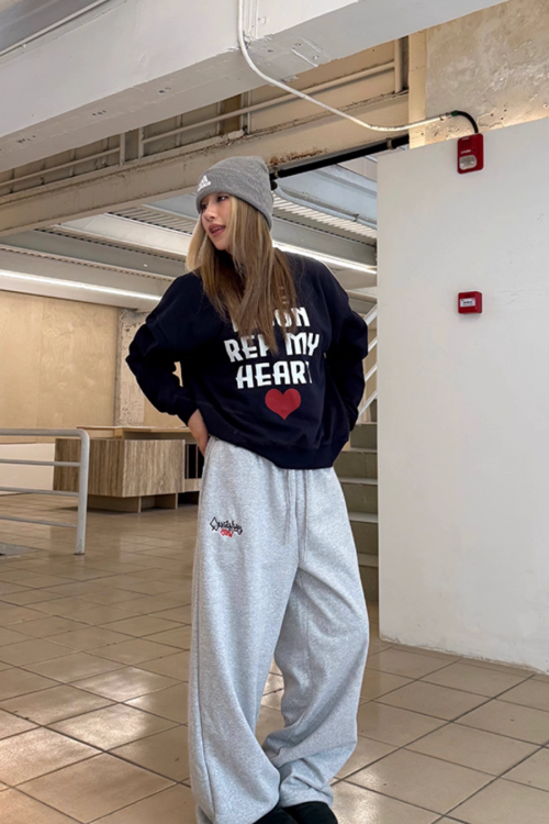 College Logo Sweat Top