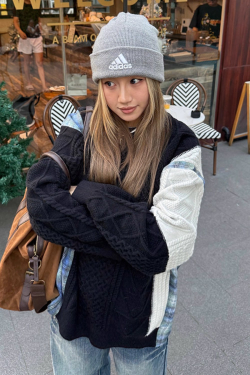 Color Blocking Design Plaid Sweater