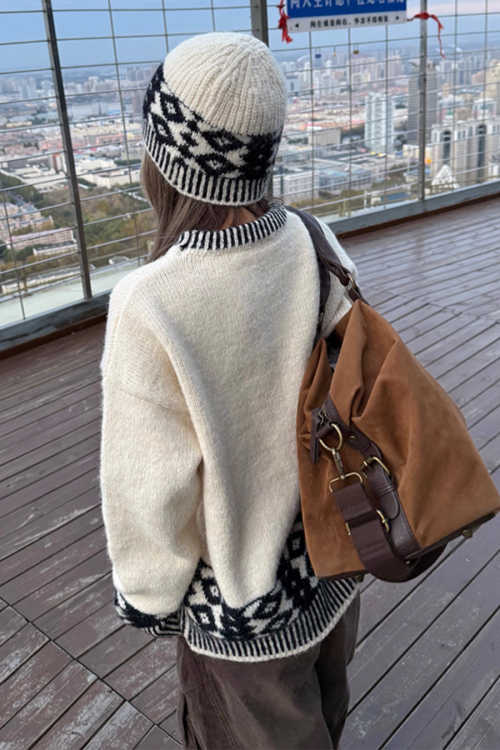 Crew Neck Jacquard Knit