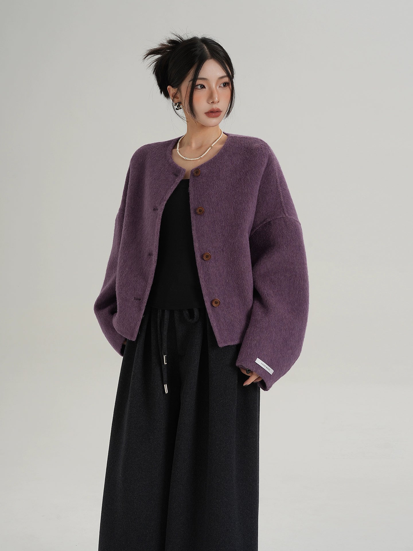 Crew Neck Knit Cardigan Crew Neck Knit Cardigan