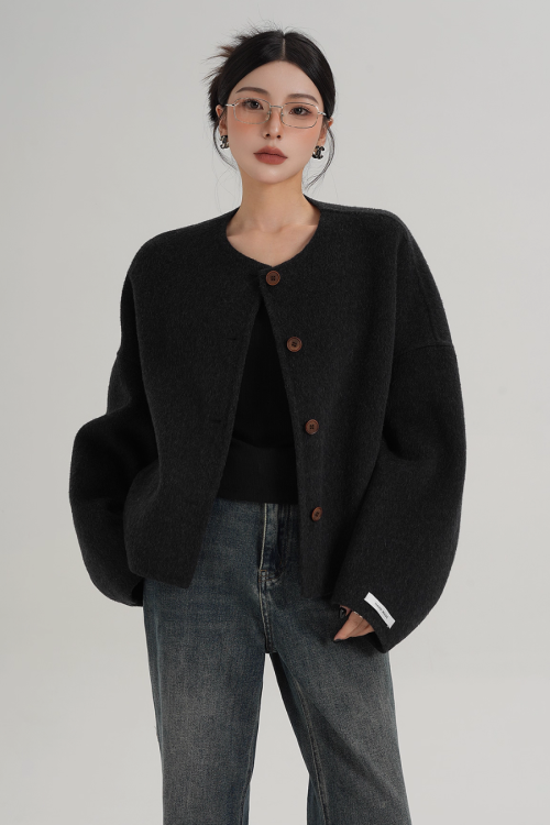 Crew Neck Knit Cardigan