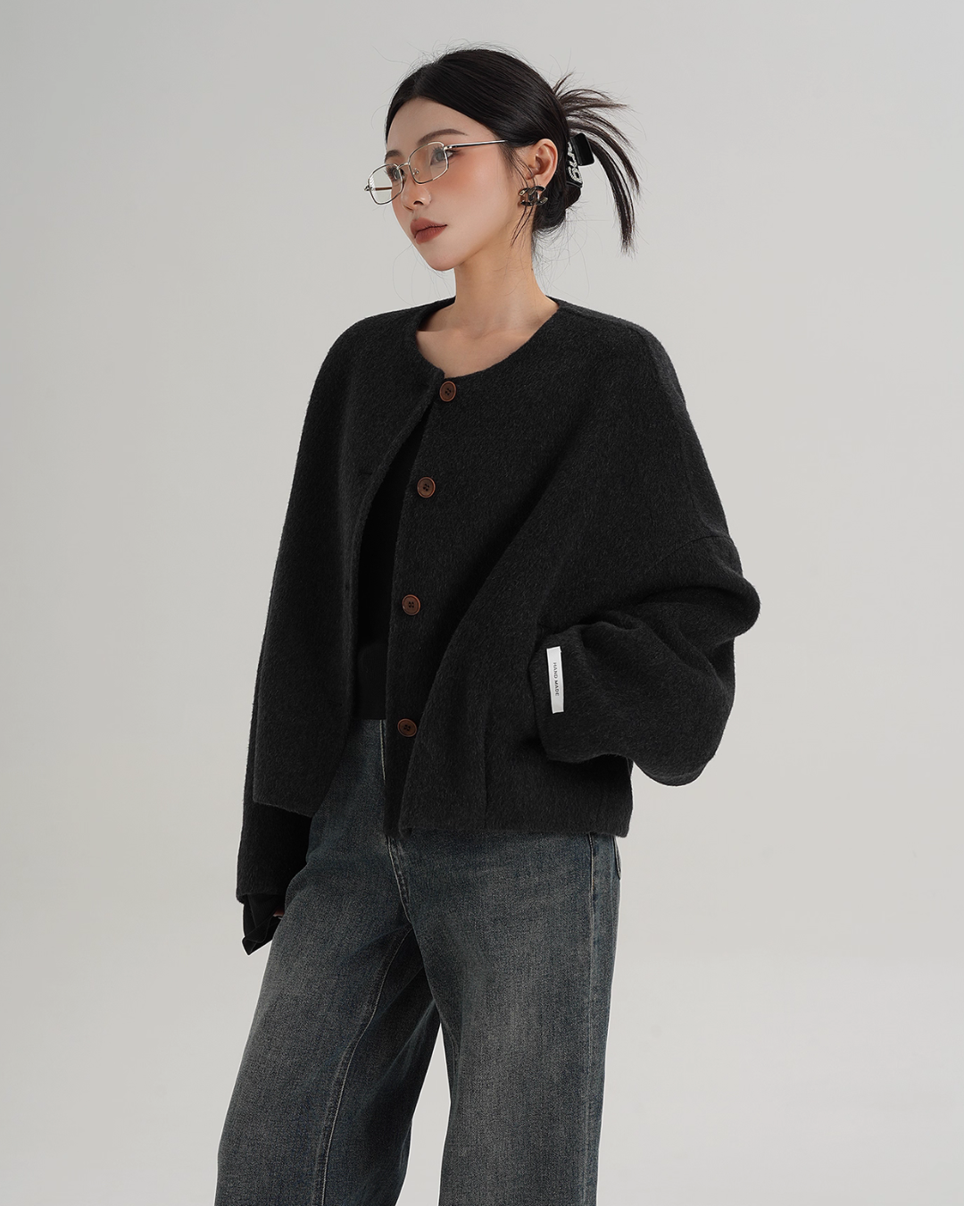 Crew Neck Knit Cardigan Crew Neck Knit Cardigan