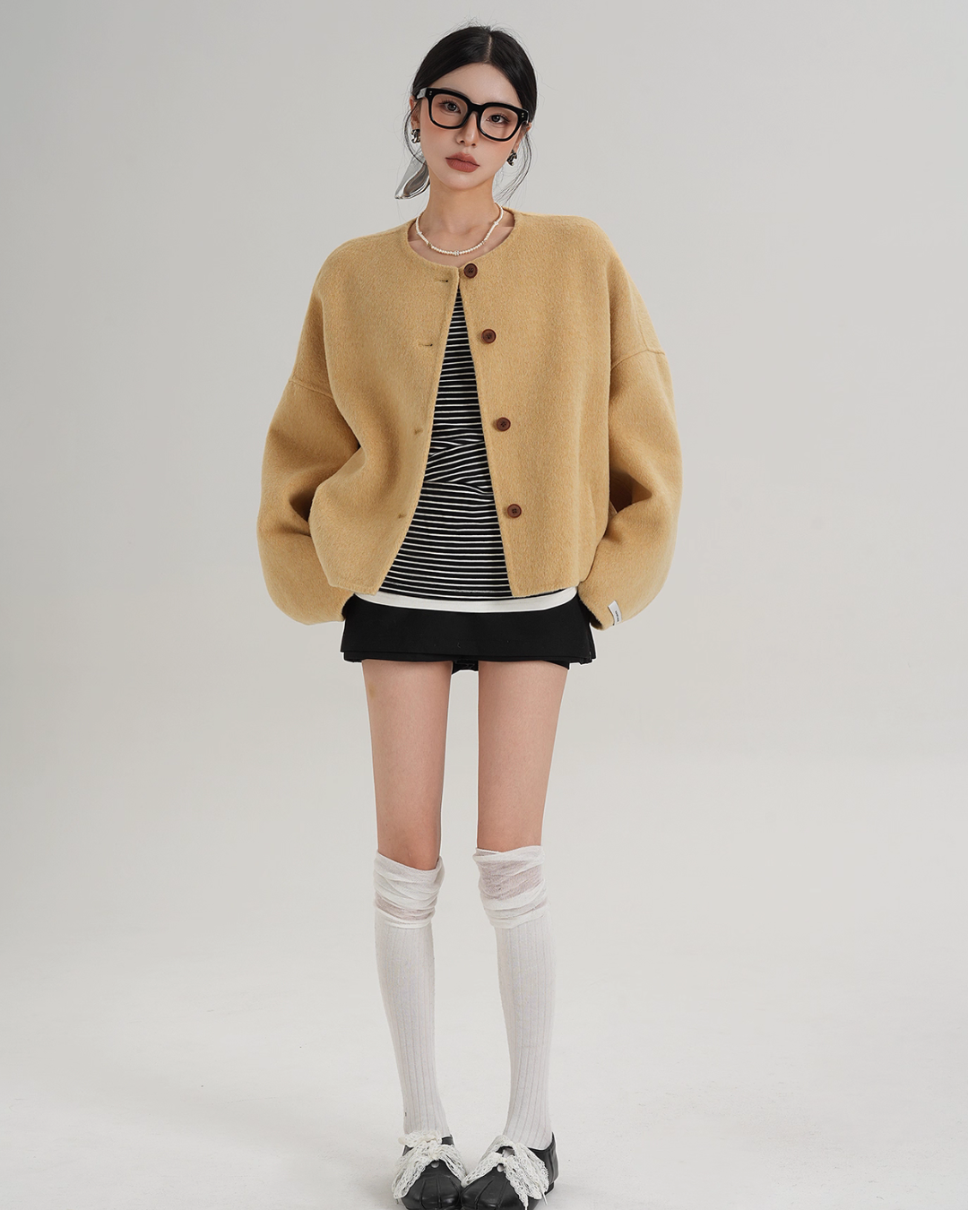 Crew Neck Knit Cardigan Crew Neck Knit Cardigan