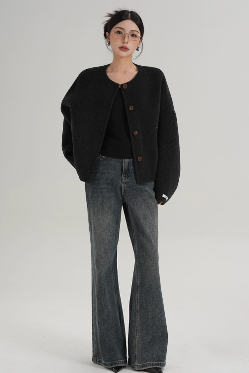 Crew Neck Knit Cardigan