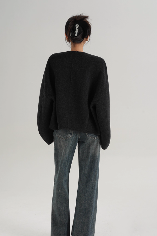 Crew Neck Knit Cardigan