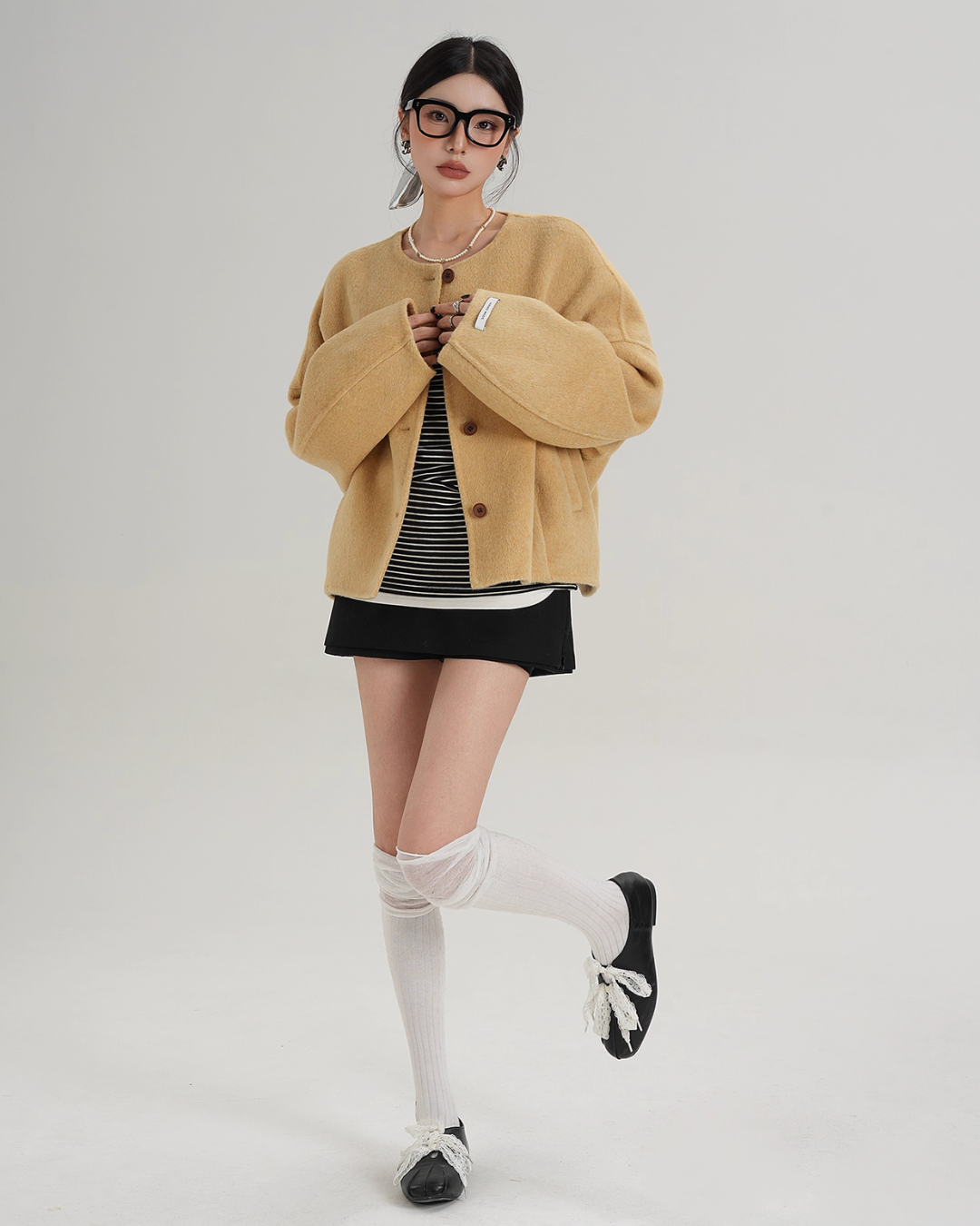 Crew Neck Knit Cardigan Crew Neck Knit Cardigan