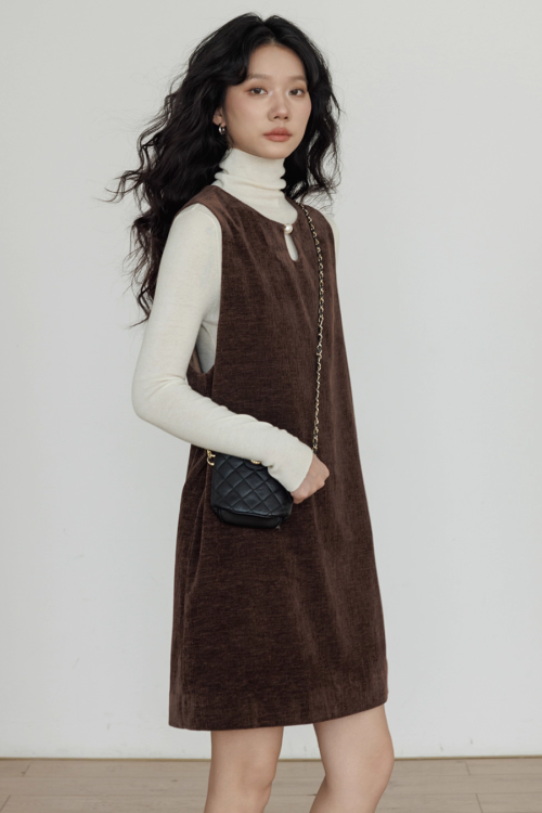 Crew Neck Velvet Vest Dress