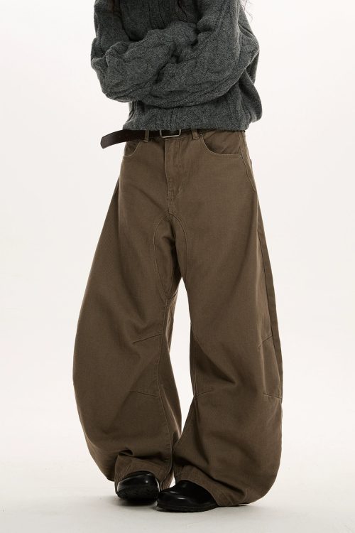 Curve Silhouette Wide Pants