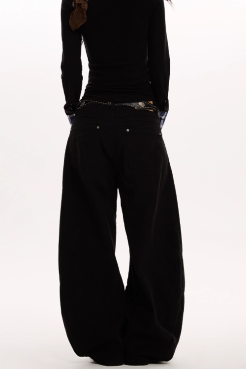 Curve Silhouette Wide Pants