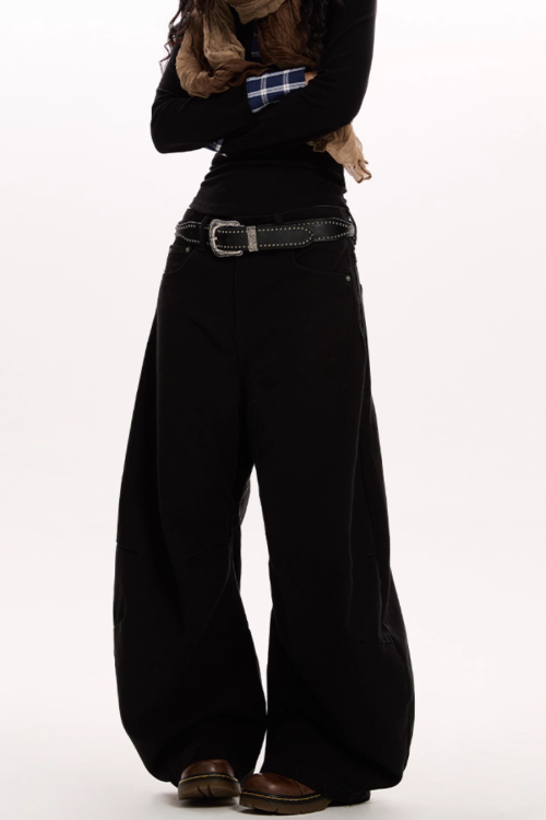 Curve Silhouette Wide Pants