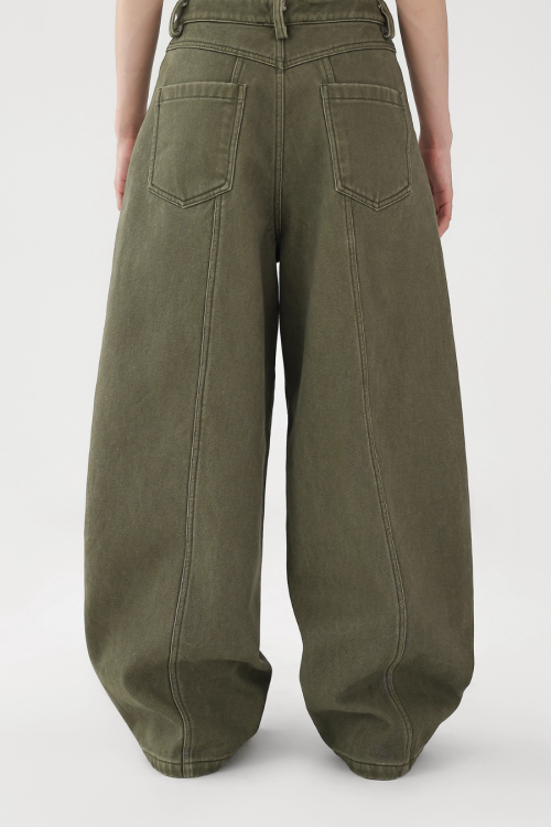 Curved Loose Wide Pants