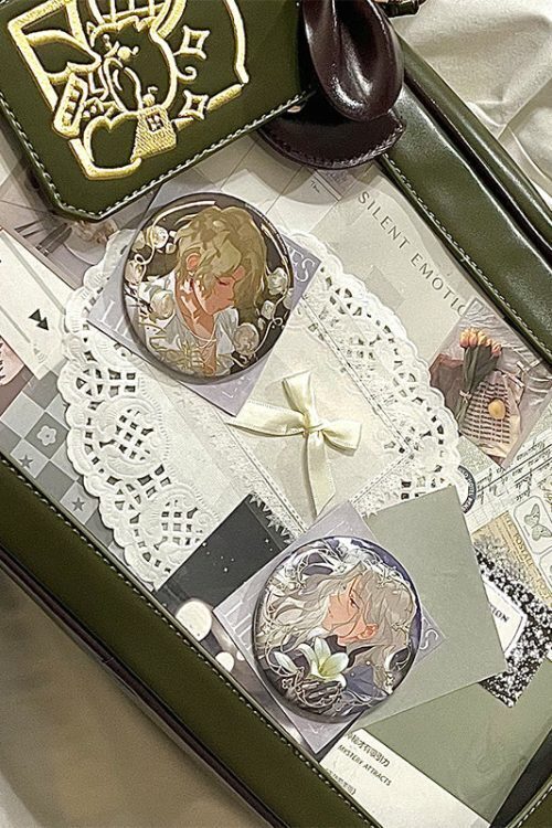 Daily Handbag Ita Crossbody Bag with Clear Window for Plushies and Pins