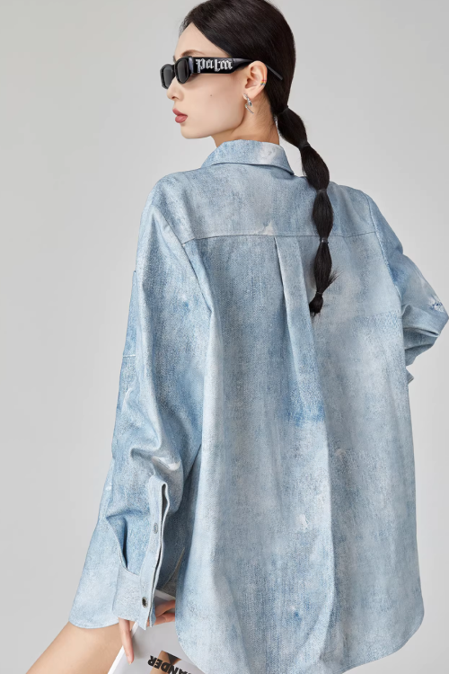 Denim Long-Sleeve Shirt / High-Waisted Shorts