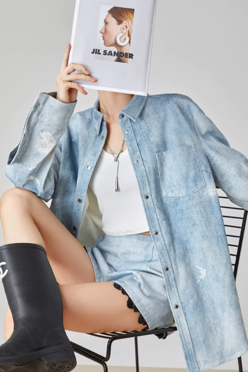 Denim Long-Sleeve Shirt / High-Waisted Shorts