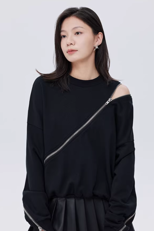 Diagonal Zip Design Long-Sleeve Top