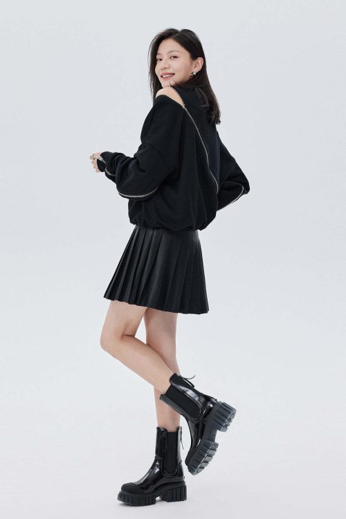 Diagonal Zip Design Long-Sleeve Top