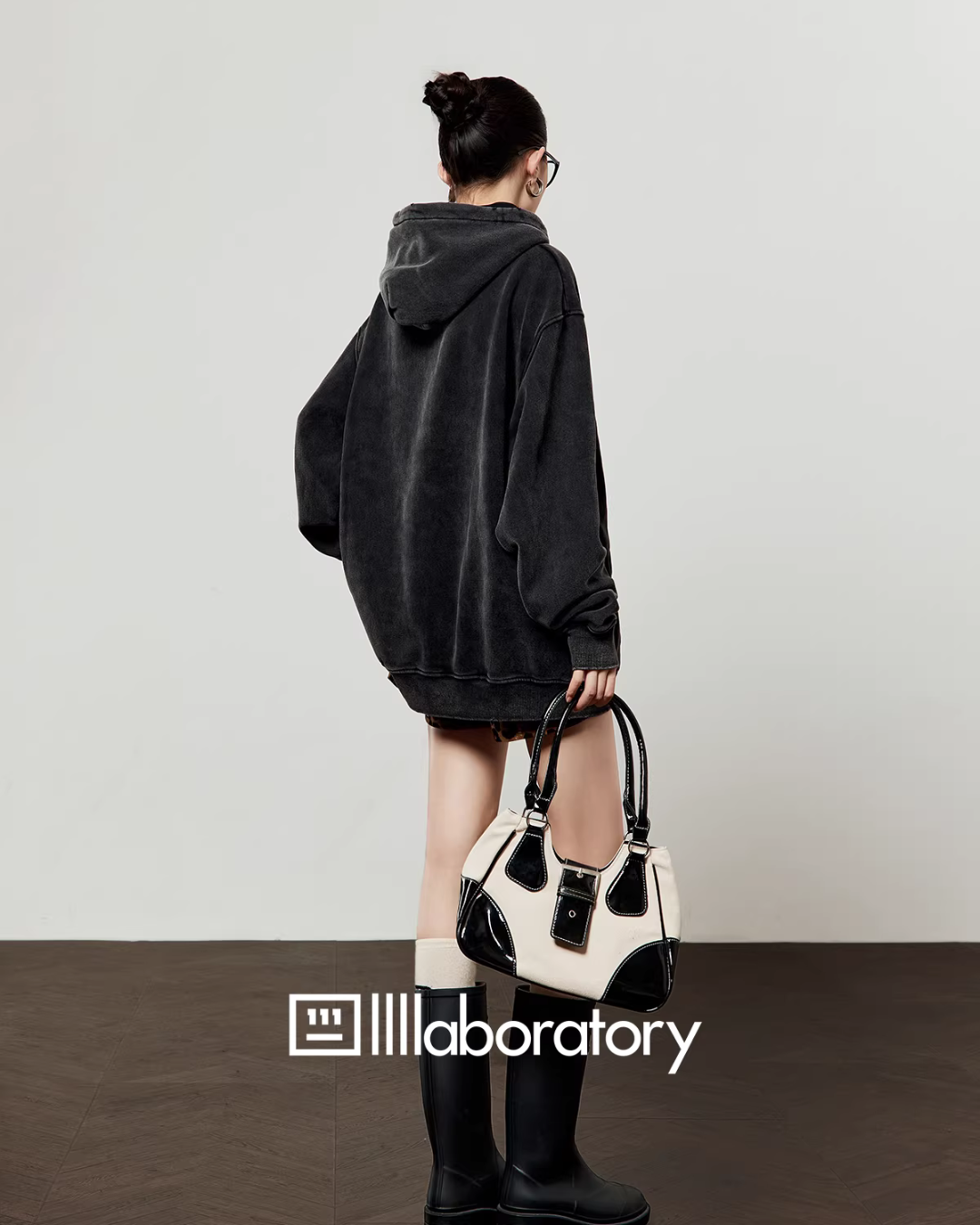 Dog Print Retro Hoodie / Pink Mini Skirt Dog Print Retro Hoodie / Pink Mini Skirt