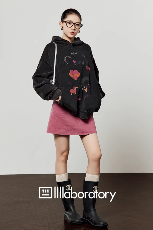 Dog Print Retro Hoodie / Pink Mini Skirt