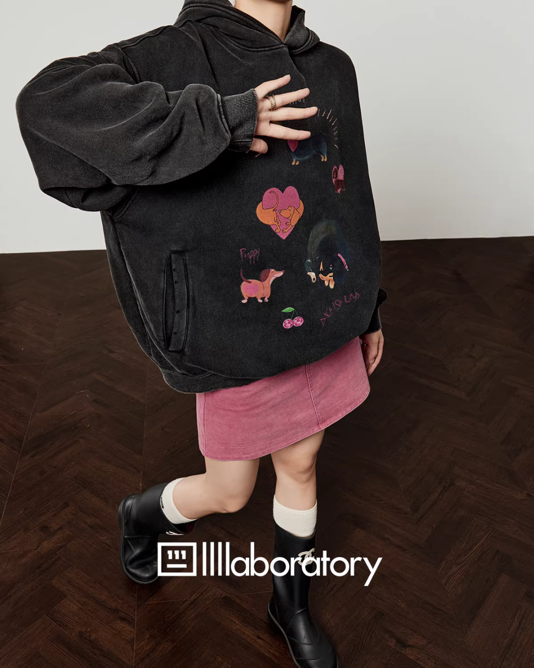 Dog Print Retro Hoodie / Pink Mini Skirt Dog Print Retro Hoodie / Pink Mini Skirt