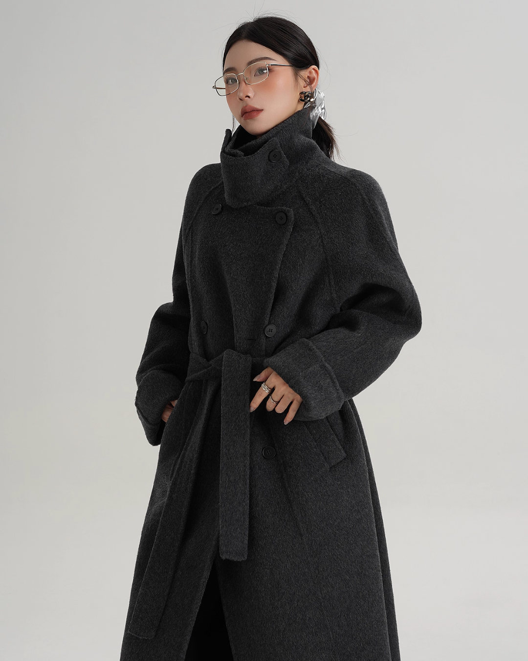 Elegant Long Wool Coat Elegant Long Wool Coat