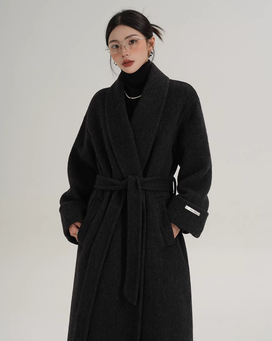 Elegant Long Wool Coat Elegant Long Wool Coat