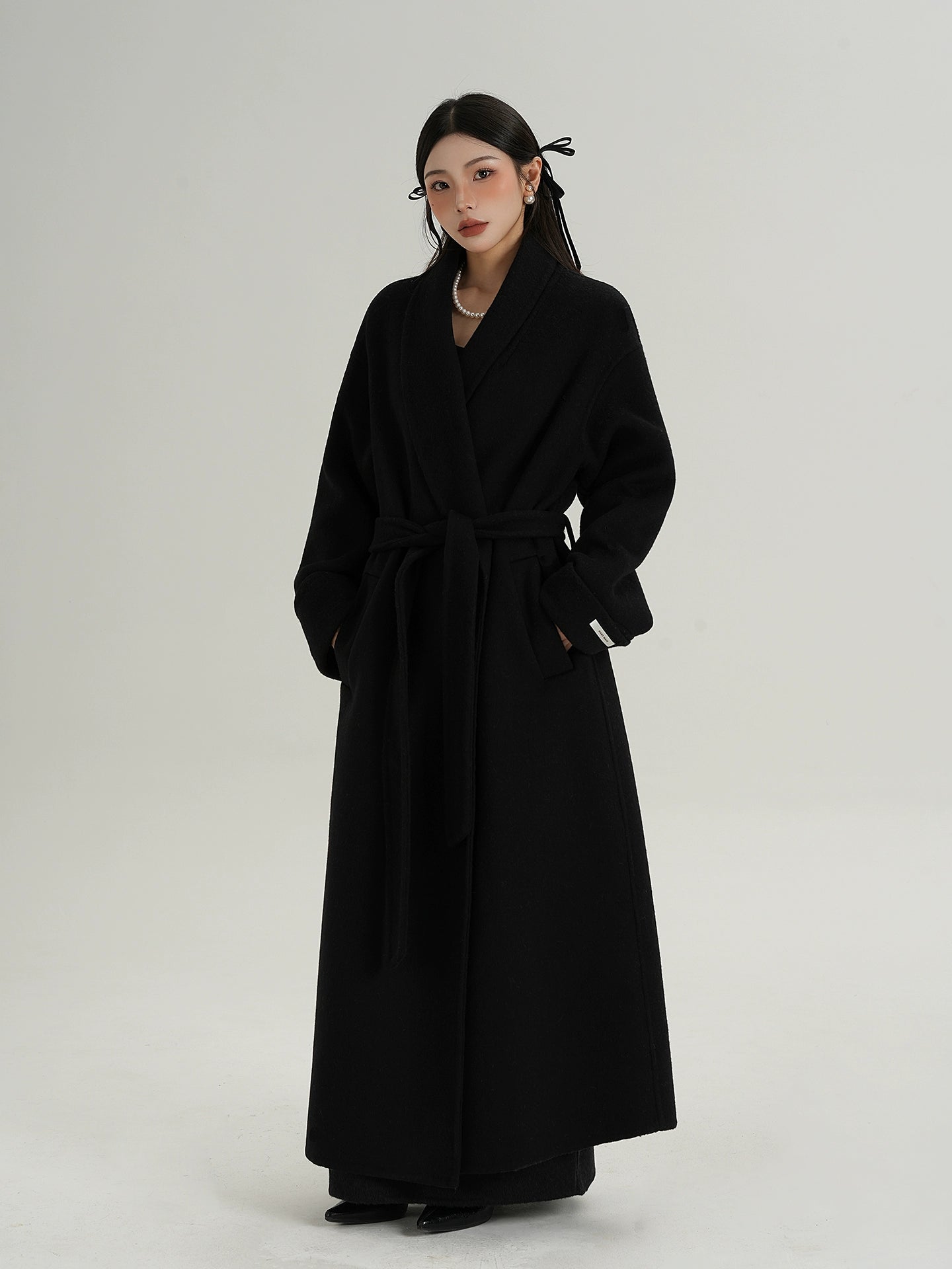 Elegant Long Wool Coat Elegant Long Wool Coat