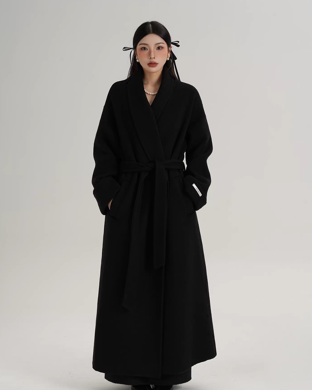 Elegant Long Wool Coat Elegant Long Wool Coat