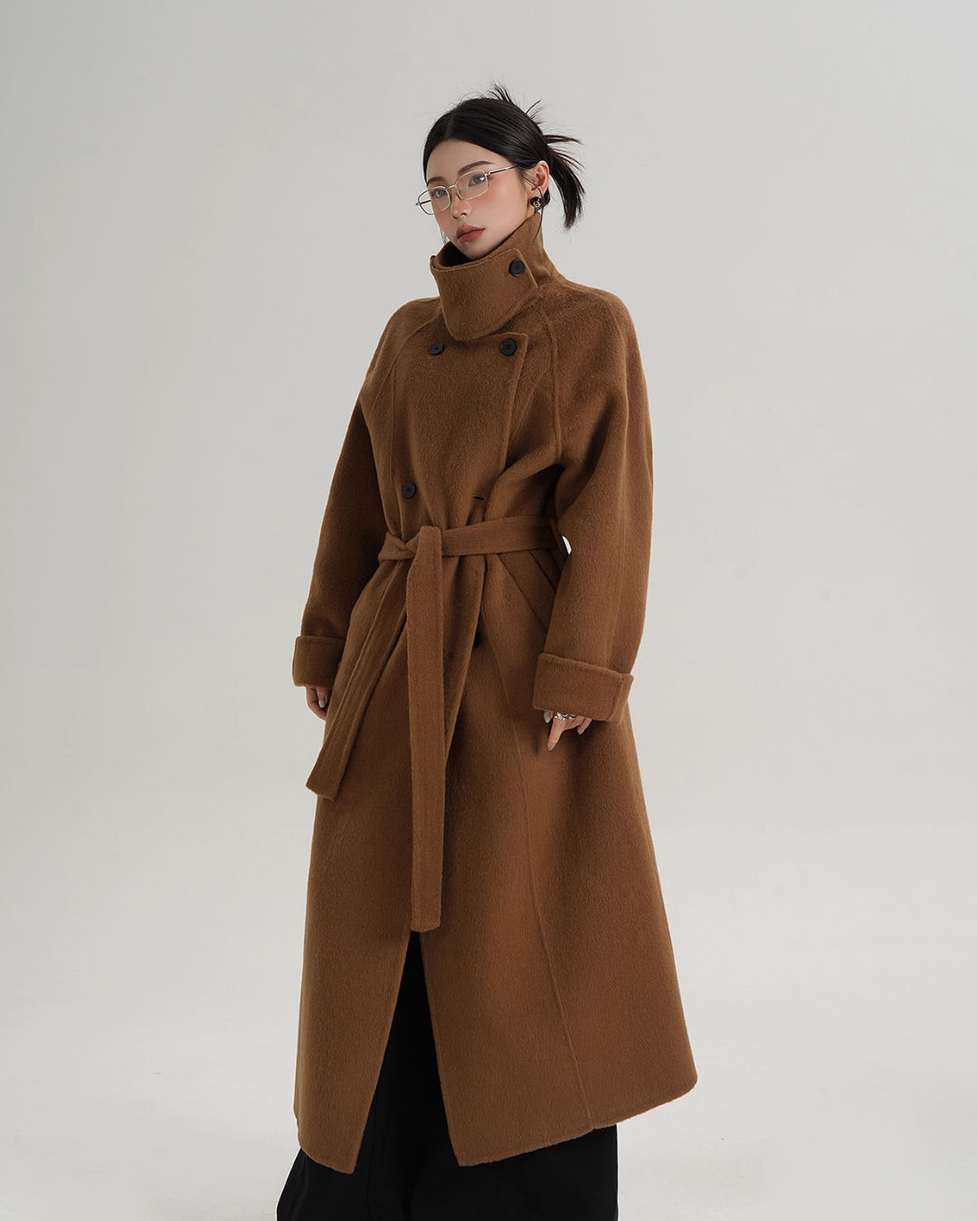 Elegant Long Wool Coat Elegant Long Wool Coat