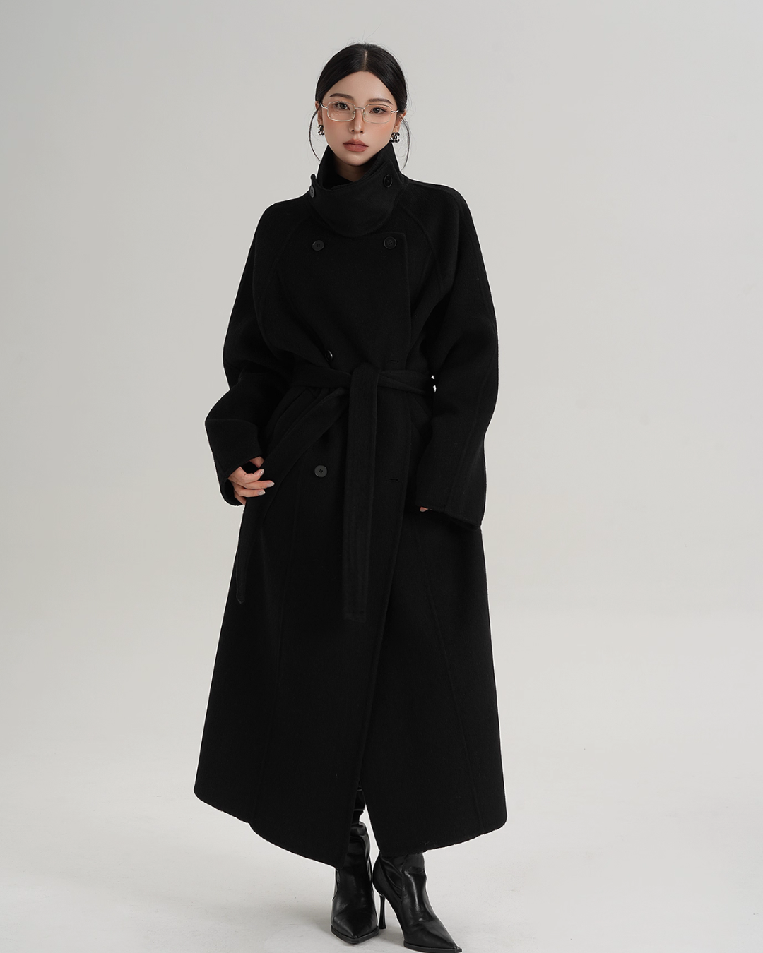 Elegant Long Wool Coat Elegant Long Wool Coat