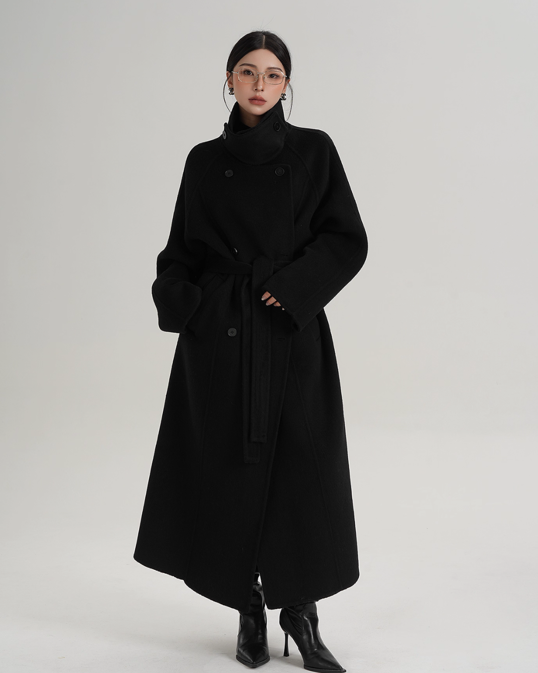 Elegant Long Wool Coat Elegant Long Wool Coat