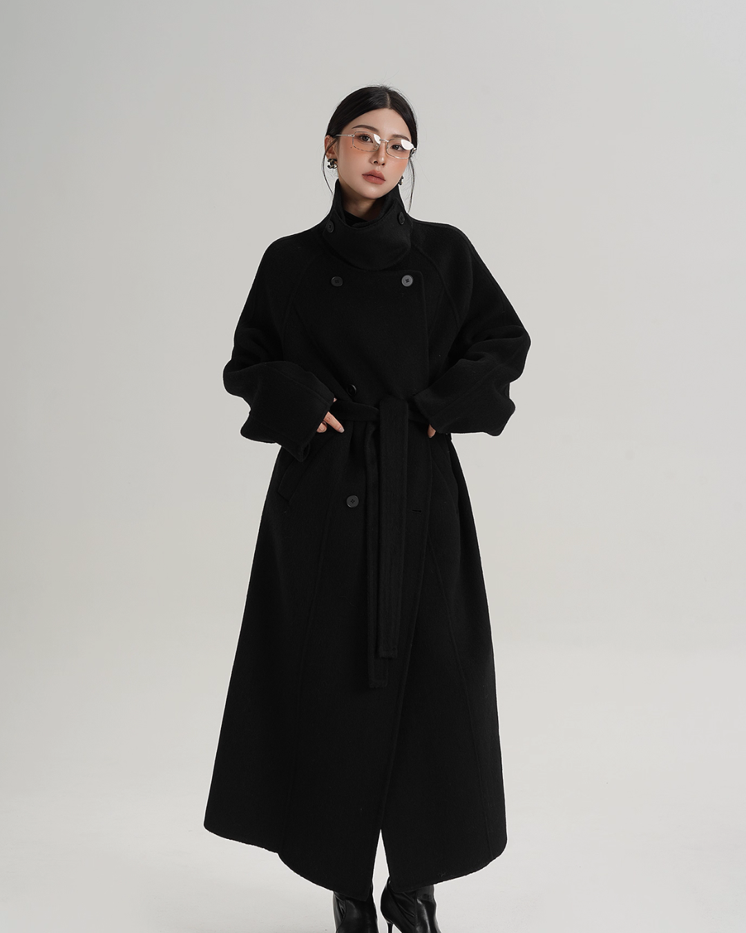 Elegant Long Wool Coat Elegant Long Wool Coat