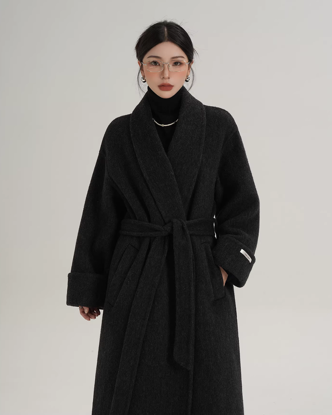 Elegant Long Wool Coat Elegant Long Wool Coat