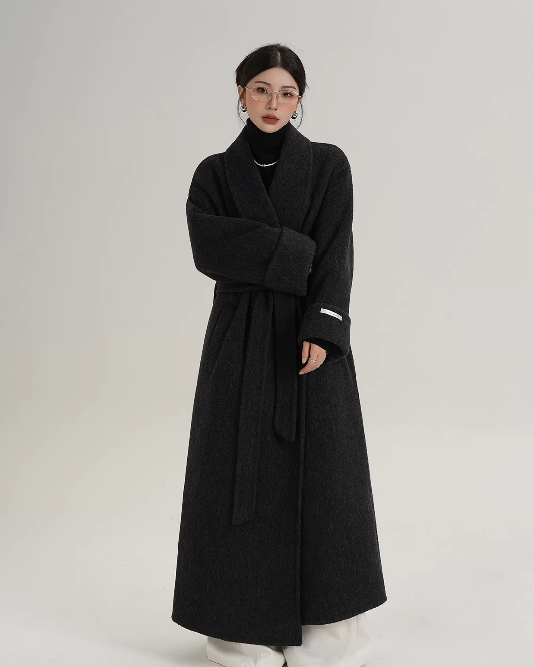 Elegant Long Wool Coat Elegant Long Wool Coat