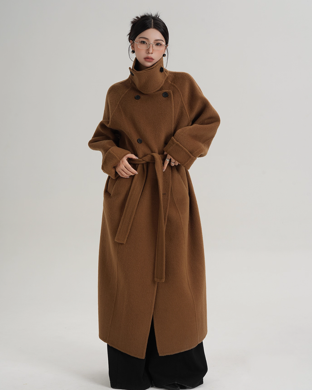 Elegant Long Wool Coat Elegant Long Wool Coat