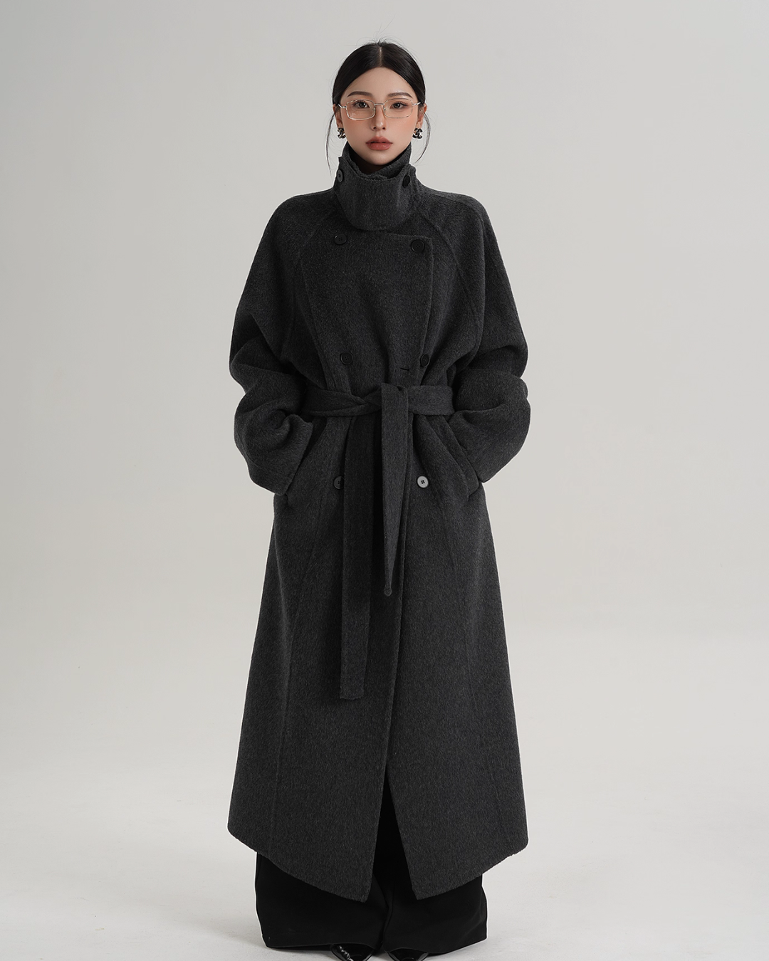 Elegant Long Wool Coat Elegant Long Wool Coat
