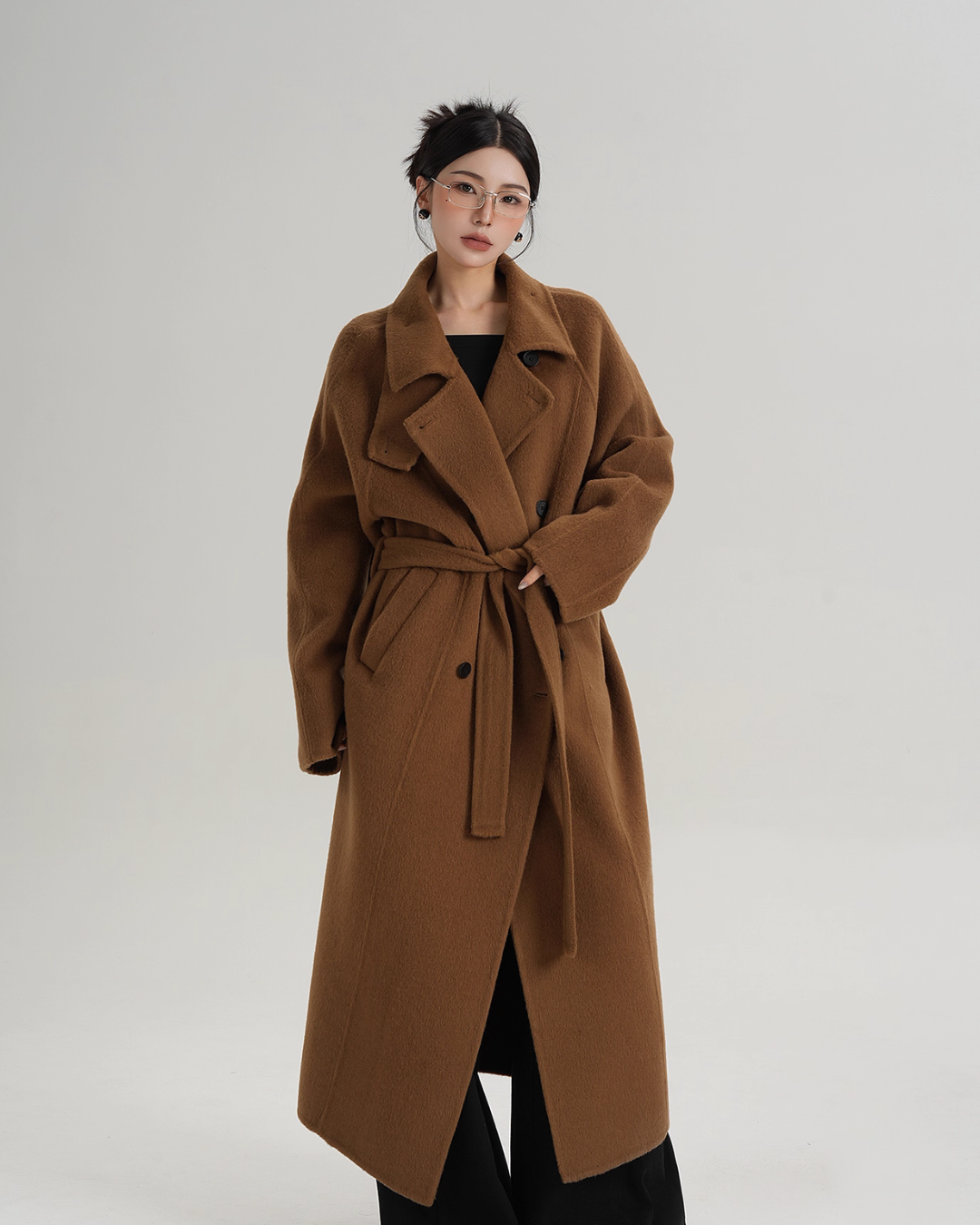 Elegant Long Wool Coat Elegant Long Wool Coat