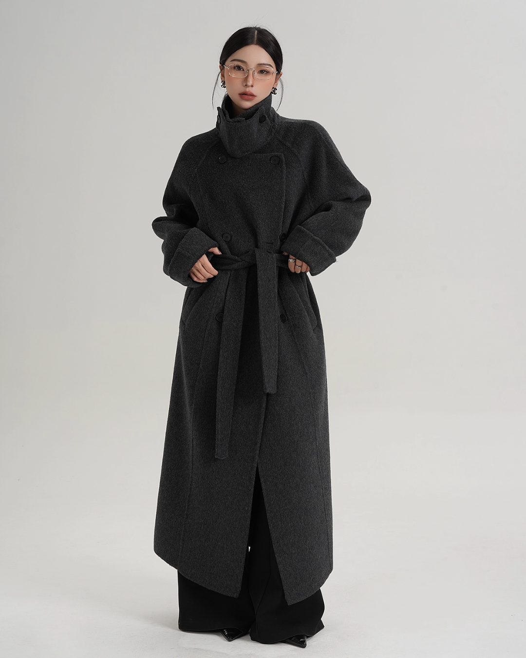 Elegant Long Wool Coat Elegant Long Wool Coat