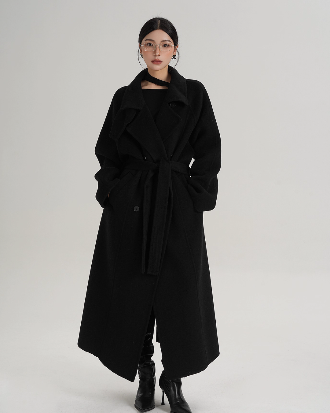 Elegant Long Wool Coat Elegant Long Wool Coat