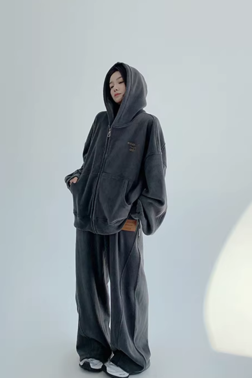 Fleece Zip-Up Hoodie / Fleece Wide Pants