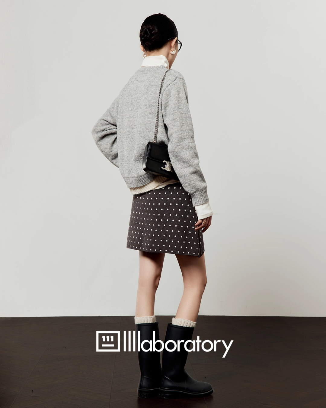 Flower Motif Knit Cardigan / Polka Dot Mini Skirt Flower Motif Knit Cardigan / Polka Dot Mini Skirt